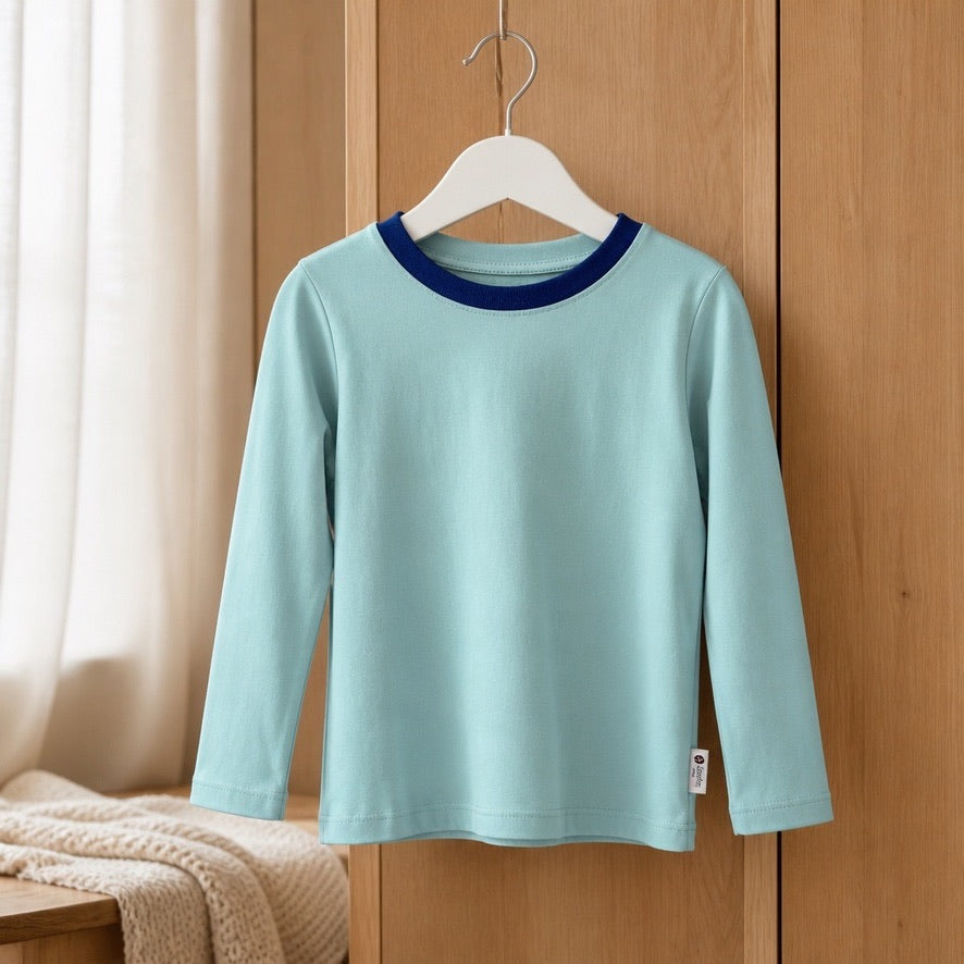 T-shirt bleu uni