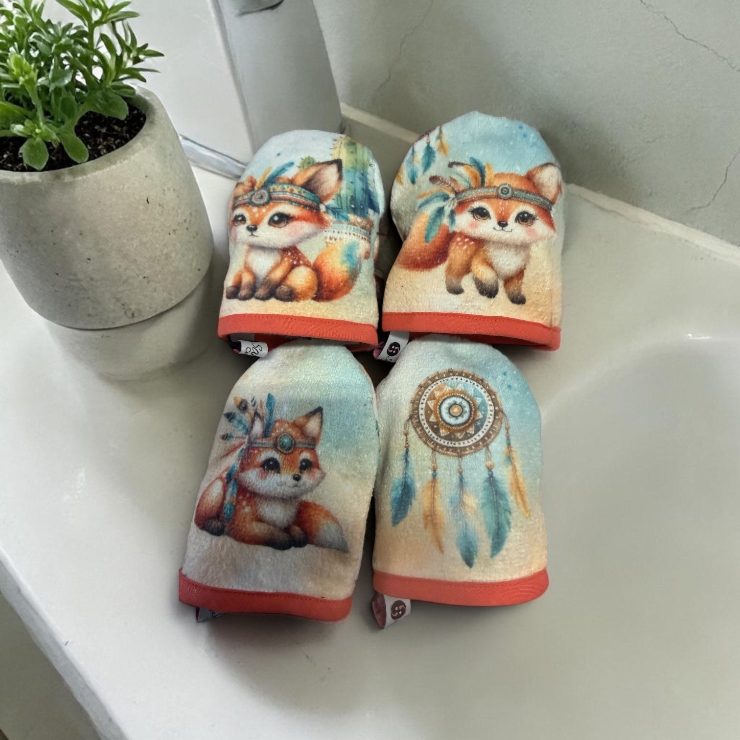 Gants démaquillant Renard Baho